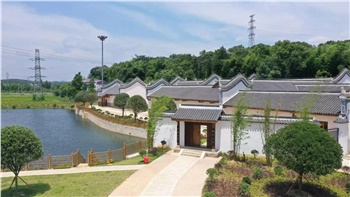 清溪村、天意木國景區、明清古巷、市博物館、胡林翼故居二日游