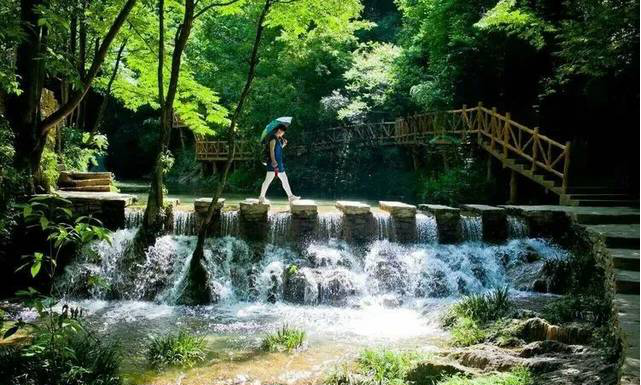 湖北古隆中、唐城、香水河、襄陽古城